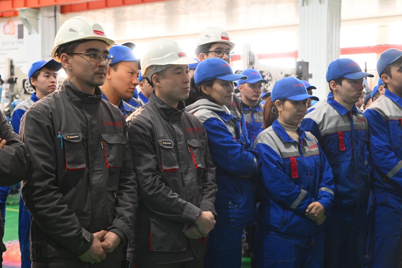 Члены общенациональной коалиции встретились с коллективом ТОО «Петропавловский электротехнический завод»