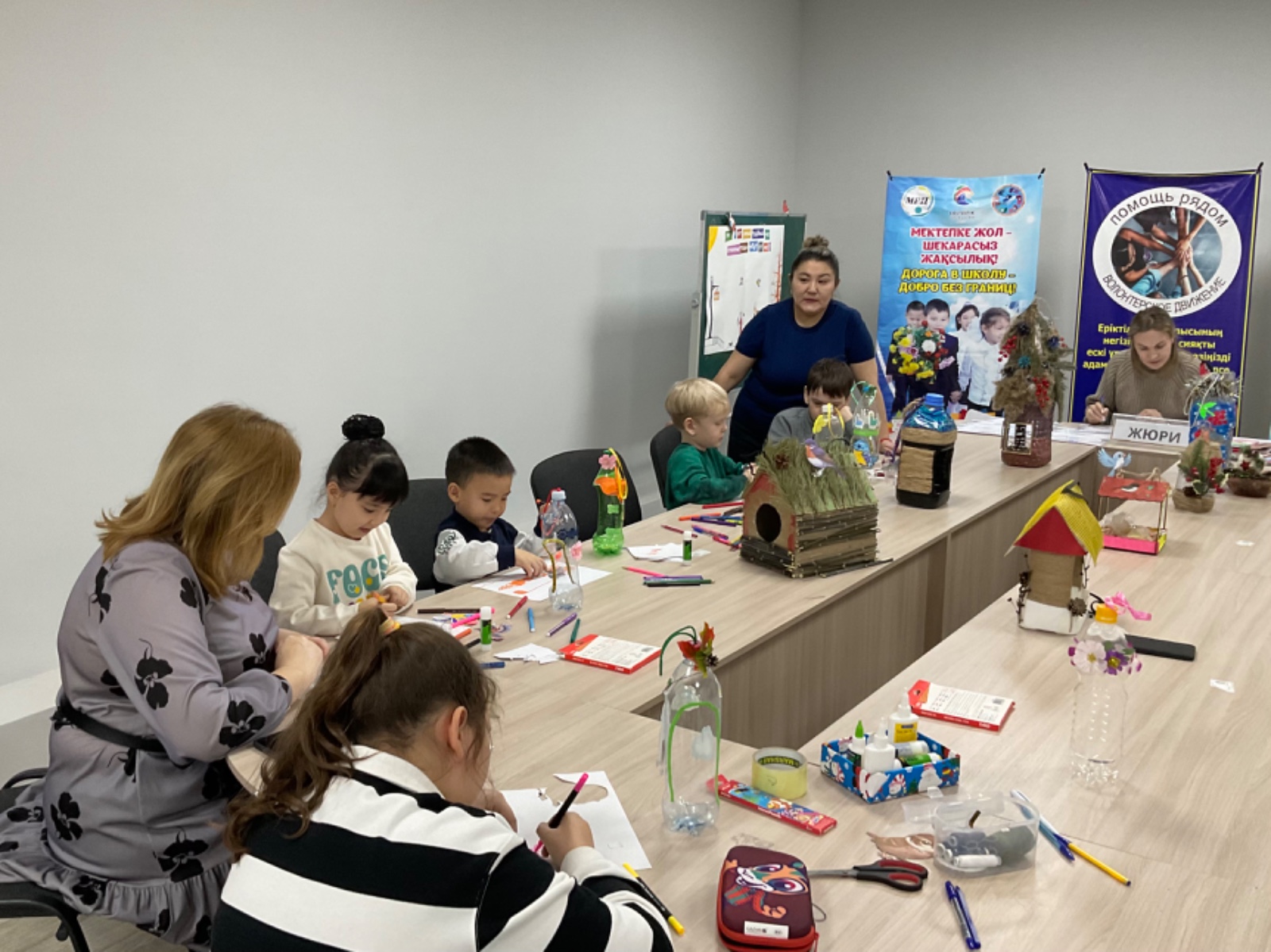 Мастер-класс «Trash Art Fest - превращаем мусор в искусство» прошел в Петропавловске