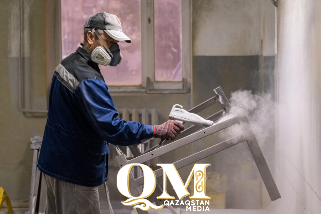 «Голос каждого важен»: на предприятии «Регион 715» обсудили поправки в Конституцию и предстоящий референдум