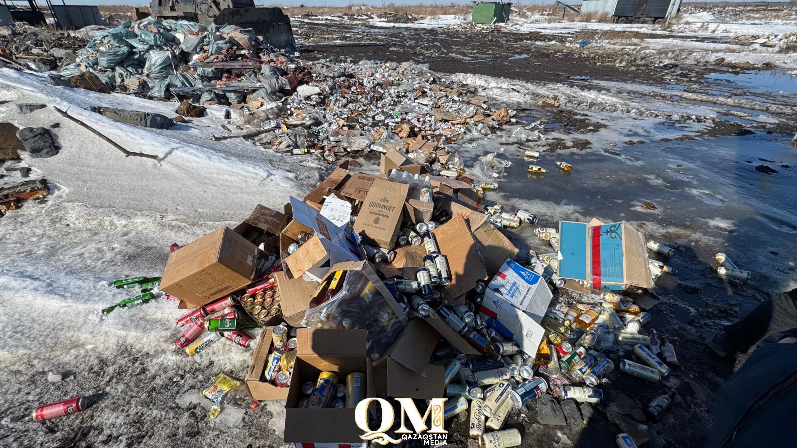 Петропавлда 600 литр заңсыз алкоголь жойылды