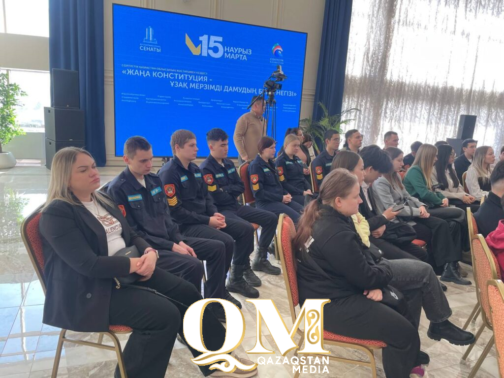 Манифест будущего: проект новой Конституции обсудил с североказахстанской молодежью спикер сената Маулен Ашимбаев