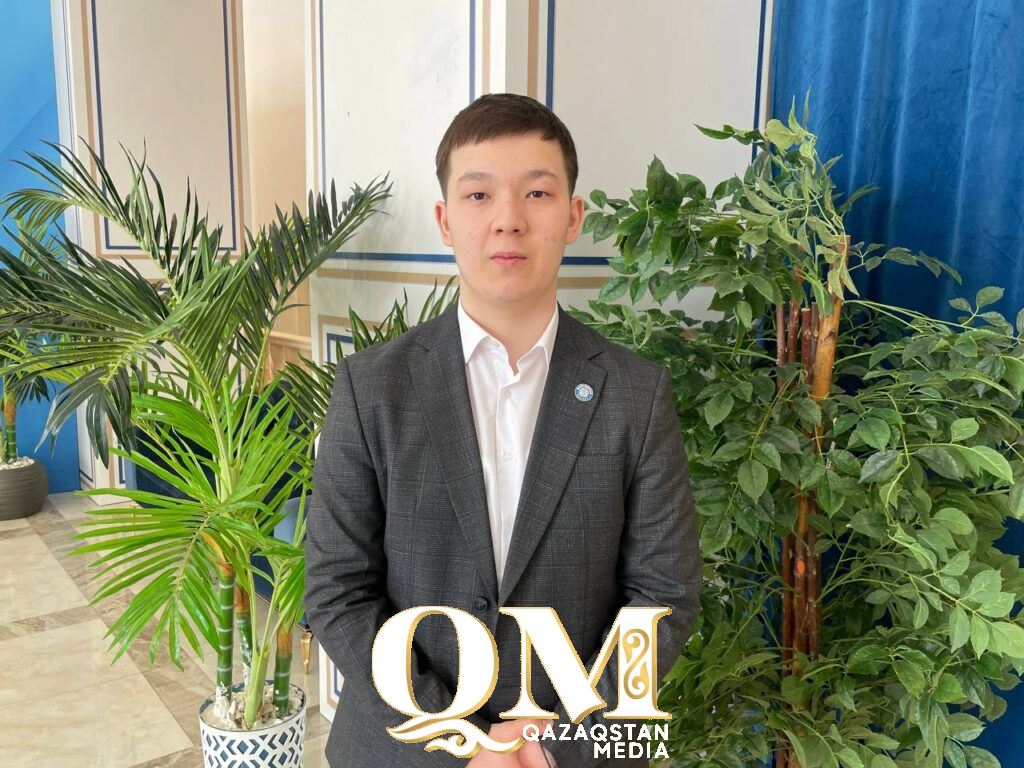 Манифест будущего: проект новой Конституции обсудил с североказахстанской молодежью спикер сената Маулен Ашимбаев