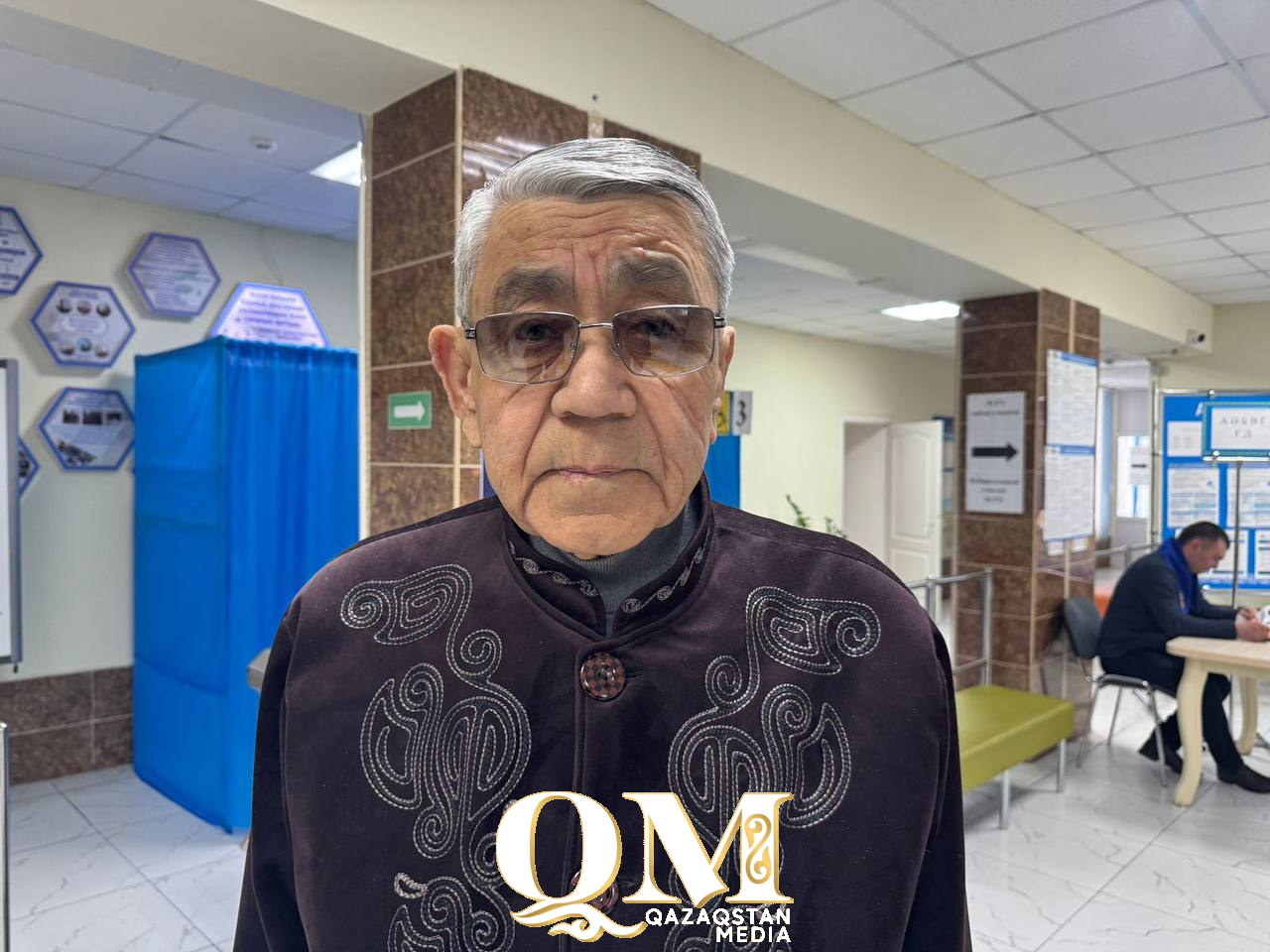 Ветеран Искендир Илеюсизов принял участие в референдуме в Петропавловске