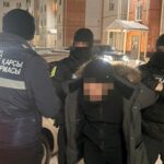 Таксист-аферист: «помогайку» с водительскими удостоверениями задержали в Петропавловске