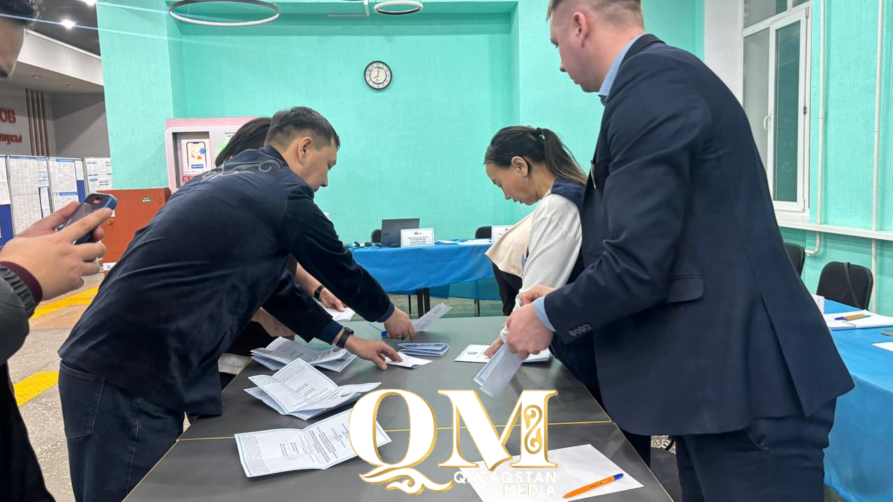 Қазақстанда референдумға арналған дауыс беру аяқталды
