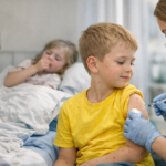 ҚР Денсаулық сақтау министрі елімізде қызылшамен ауырғандар санының өсуіне байланысты ата-аналарға үндеу жасады