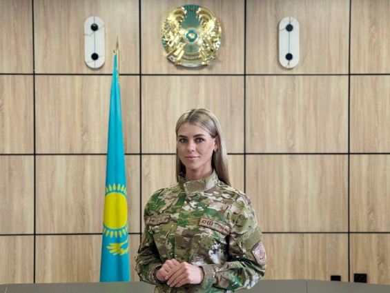 Новое официальное лицо ДЧС СКО - триатлонистка и спасатель Марина Самойленко