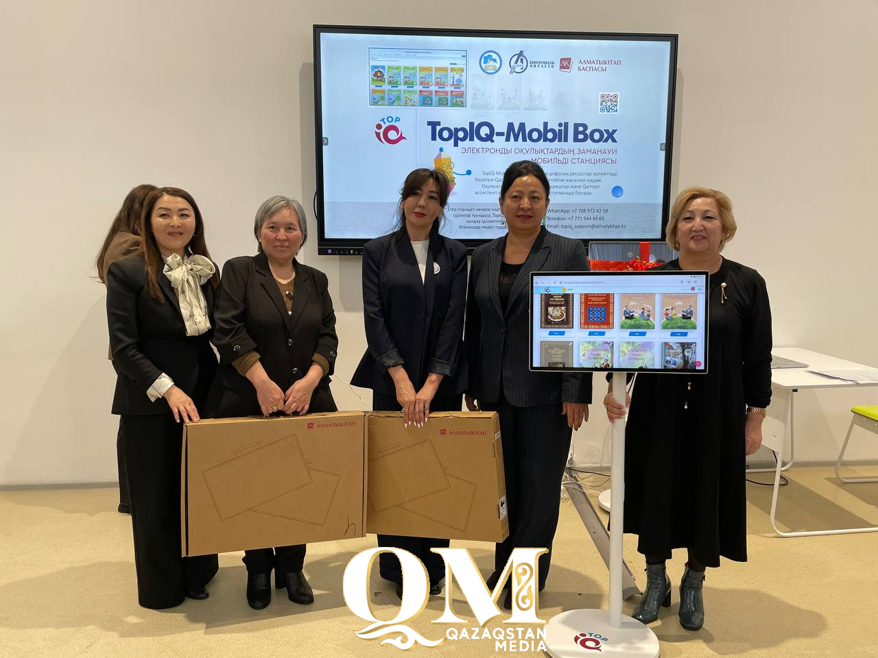 46 мобильных образовательных станций получили школы СКО от алматинского издательства