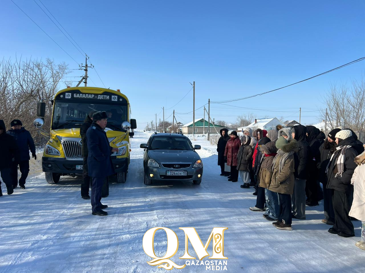 В Уалихановском районе прошла акция «Безопасность участников дорожного движения»: наглядные уроки и горячий чай для водителей
