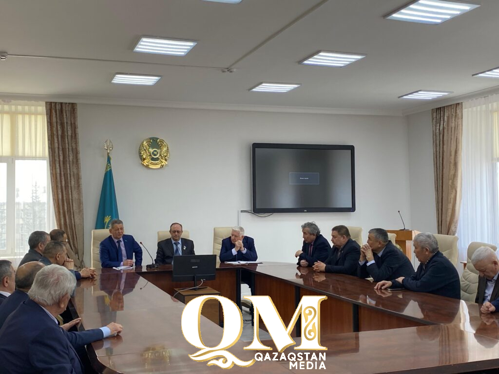 Совет ветеранов Петропавловска обсудил проект новой Конституции