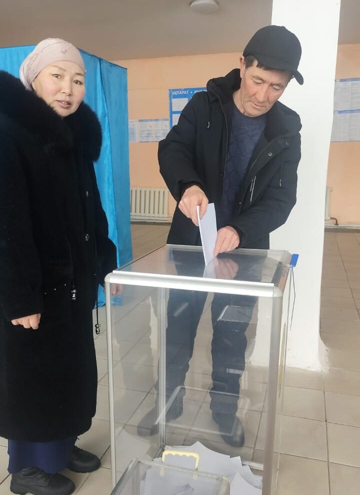 Қарасу округінде тарихи сәт: қандастар алғаш рет дауыс берді