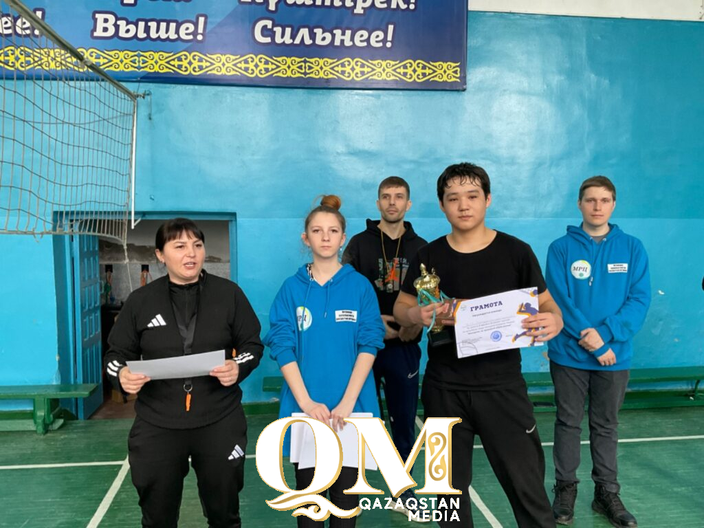 Лучших волейболистов определили среди школьников Петропавловска