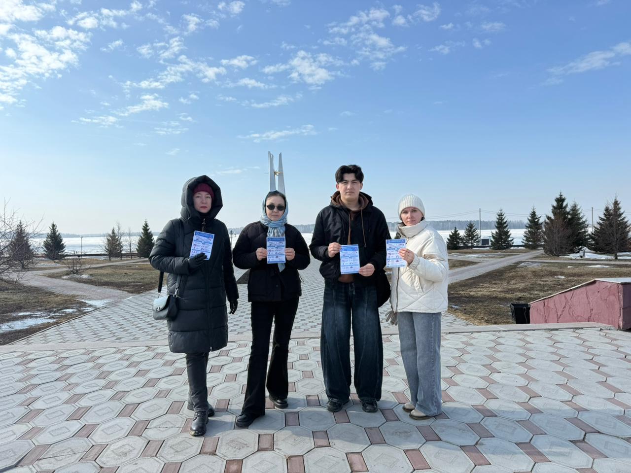 Акцию «Осторожно, тонкий лед!» провели на озере Пестром в Петропавловске