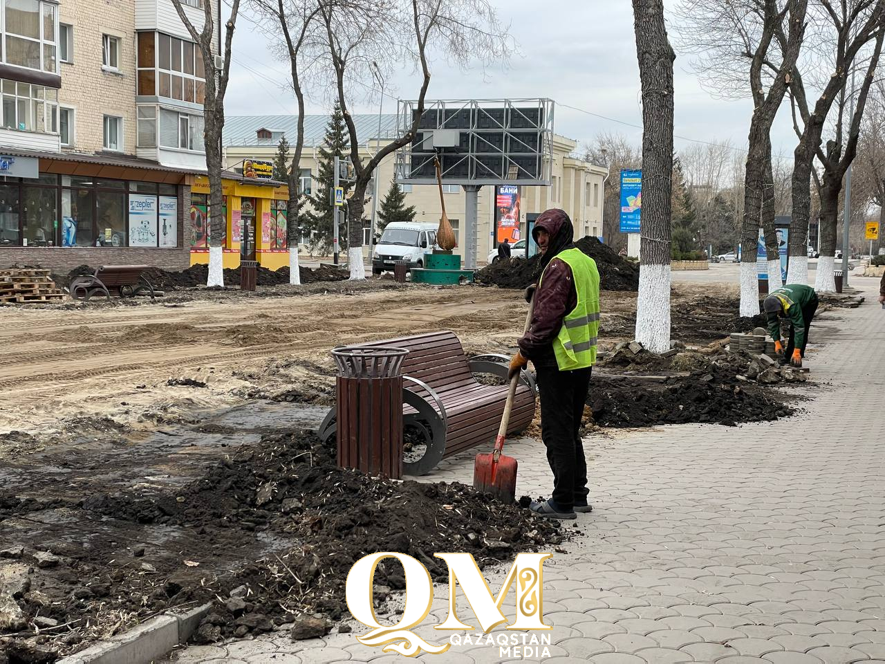 Конституция көшесінде амфитеатр, жаңа шамдар және демалыс аймақтары пайда болады