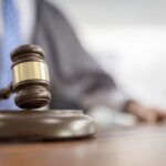 СҚО-да өзі қызмет көрсеткен науқастың ақшасын жымқырған әлеуметтік қызметкер сотталды