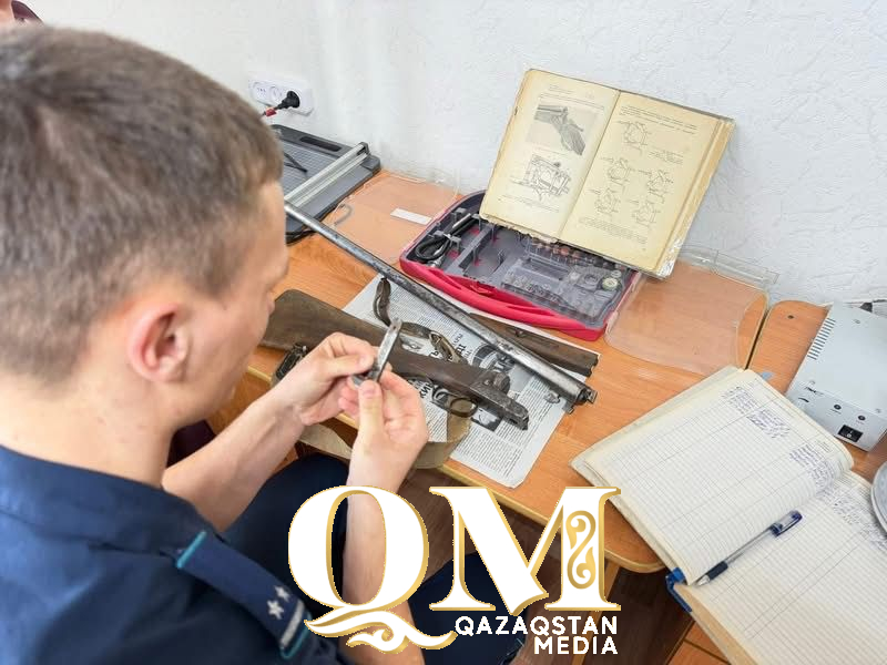 Полицияға заңсыз сақталған мылтықтарын тапсырған Петропавл тұрғындары ақшалай сыйақы алды