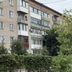 Два малыша выпали из окон за апрель в Петропавловске