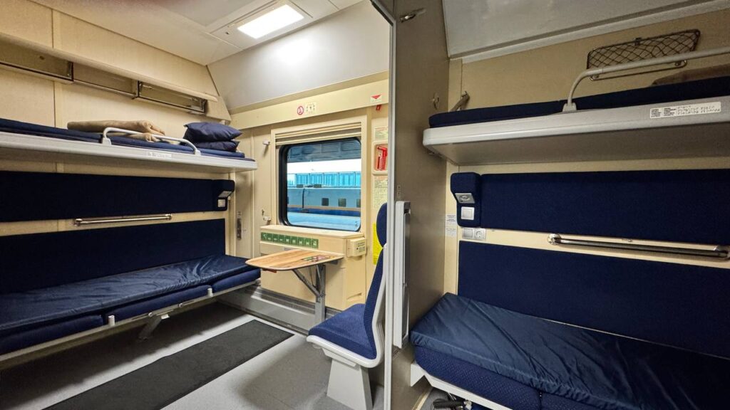 На маршрут Астана - Омск вышли новые вагоны из Петропавловска