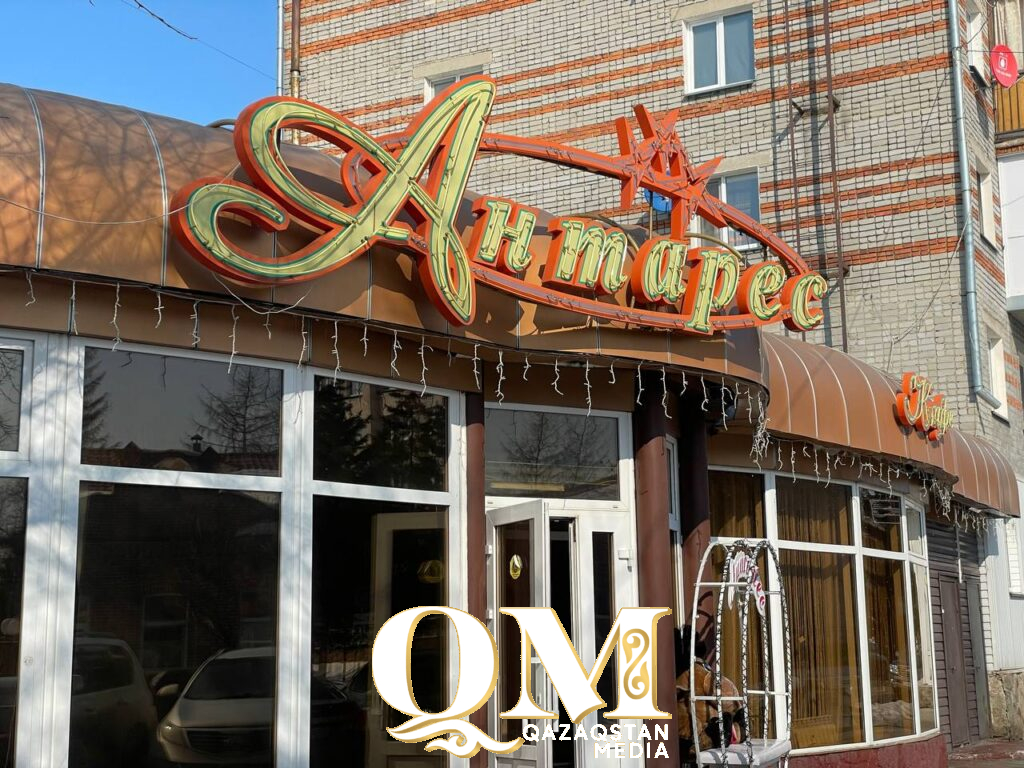 Прозрачные стены и живые цветы: какими станут летние террасы кафе «Антарес» и «Азия» в Петропавловске