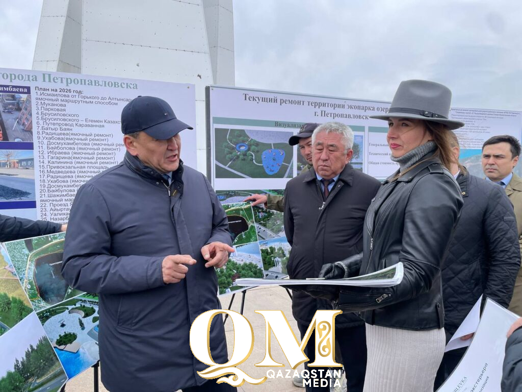 Современный экопарк начали строить на озере Пестром