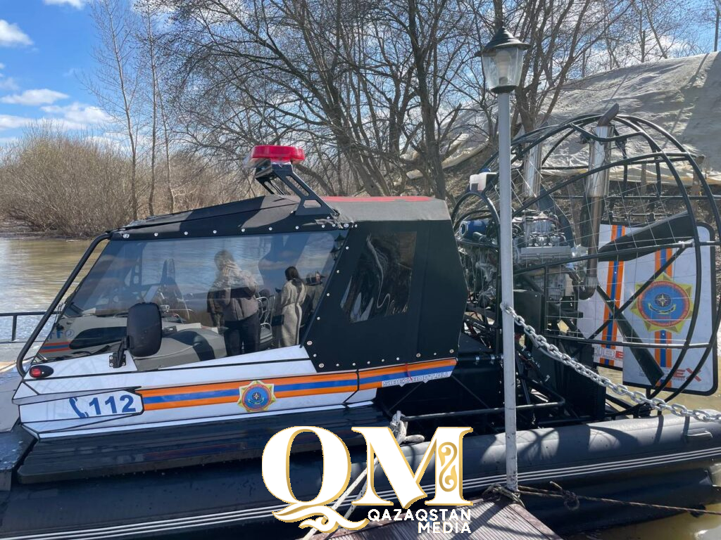 Быстрые катера и мощные аэролодки: флот спасателей СКО вышел на воду