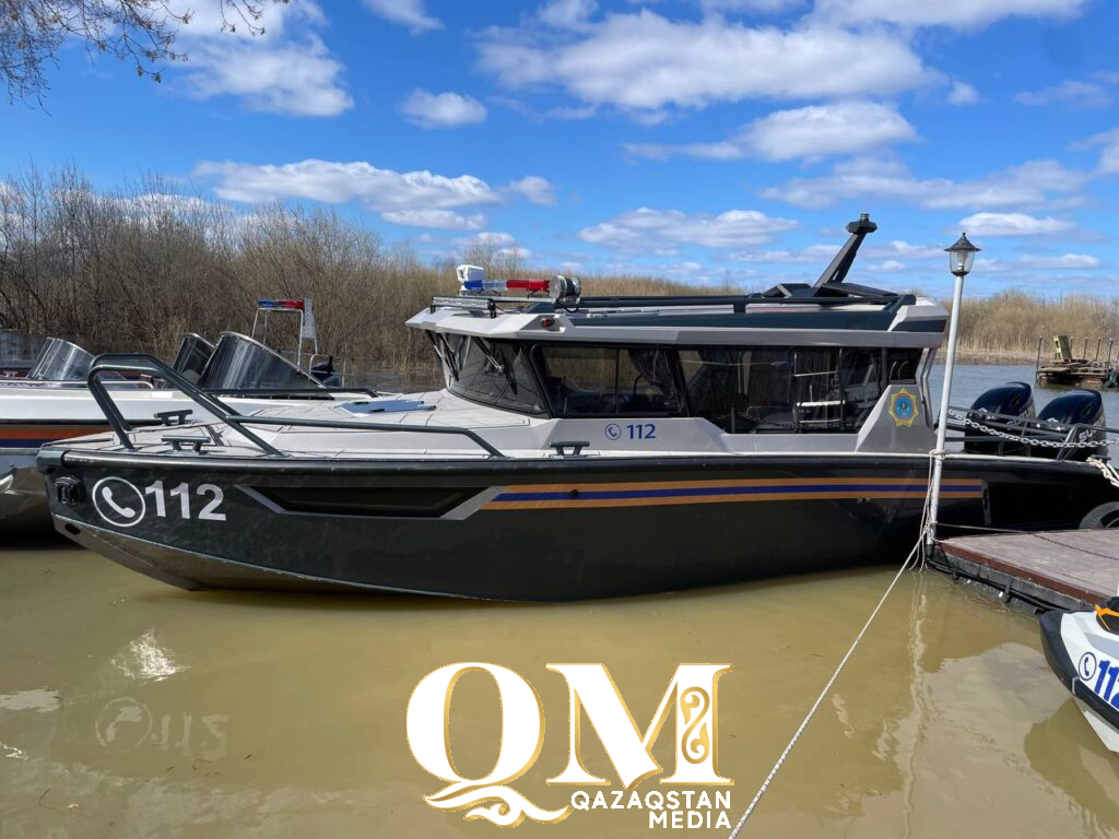 Быстрые катера и мощные аэролодки: флот спасателей СКО вышел на воду