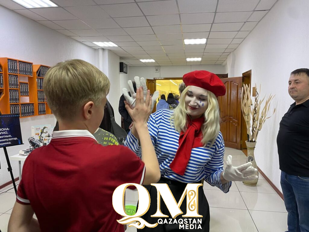 Нейросети, робо-сумо и музыка будущего: «Digital Библионочь» прошла в Петропавловске