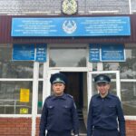 Нашел заблудившуюся 86-летнюю пенсионерку в ледяной воде и вынес на плечах полицейский в СКО