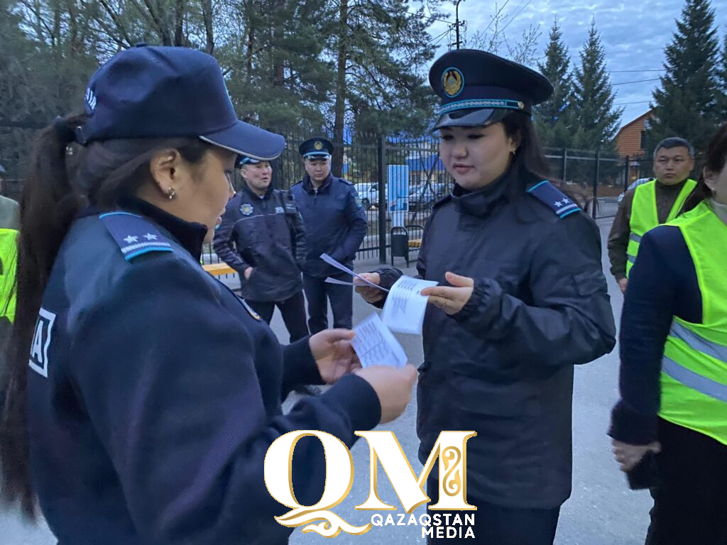 Полиция Кызылжарского района СКО проверяет притоны и проблемные семьи