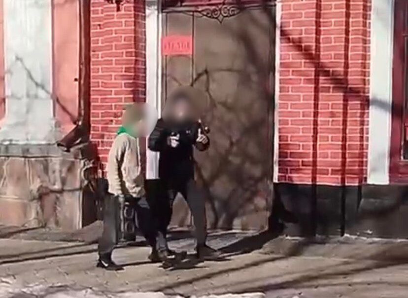 Из-за матерных песен школьников из Петропавловска взяли на контроль