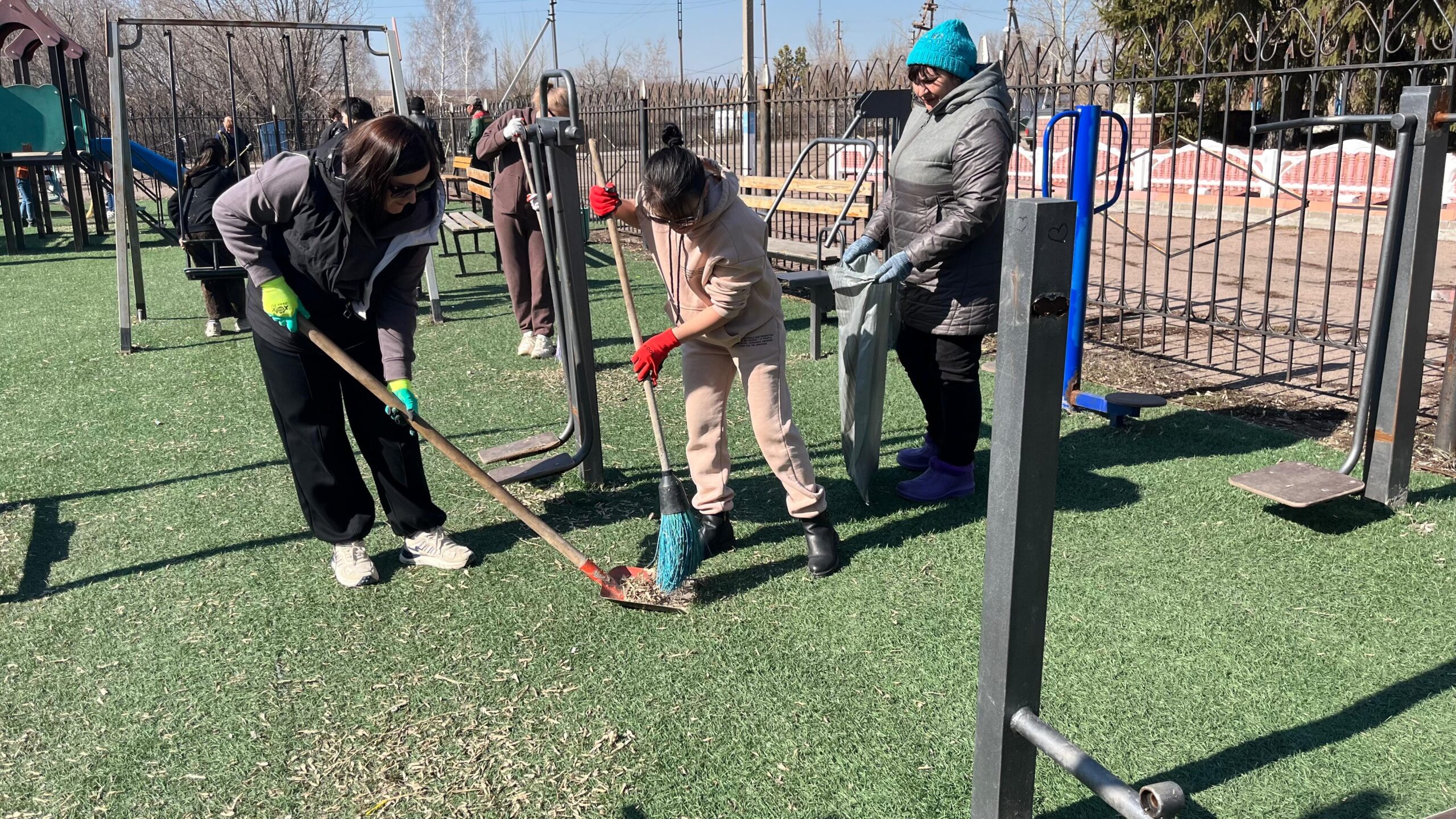 Чистый четверг объединил жителей Рузаевского сельского округа района им. Г. Мусрепова СКО