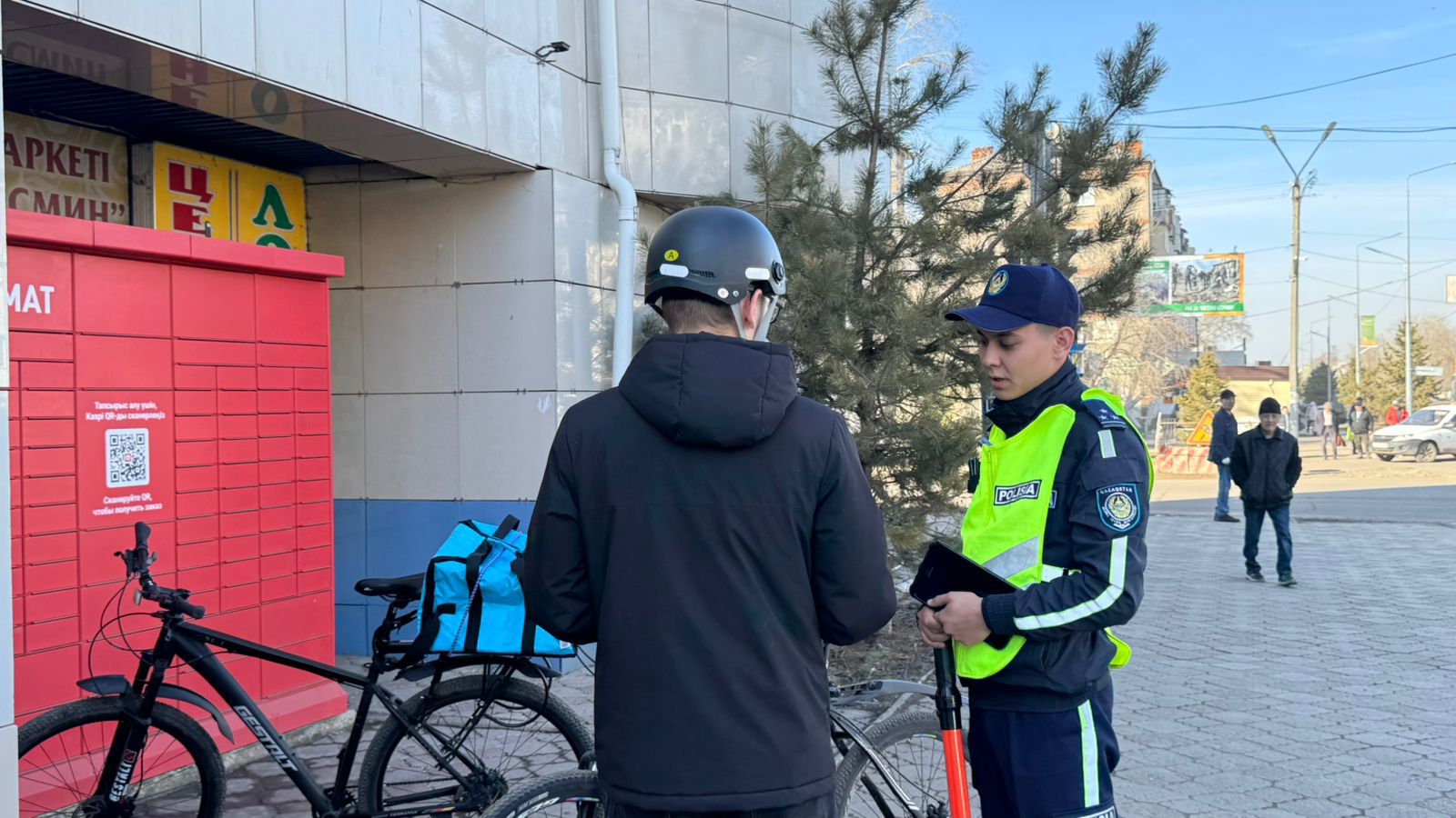 Как не стать жертвой ДТП из-за велосипедистов и самокатчиков