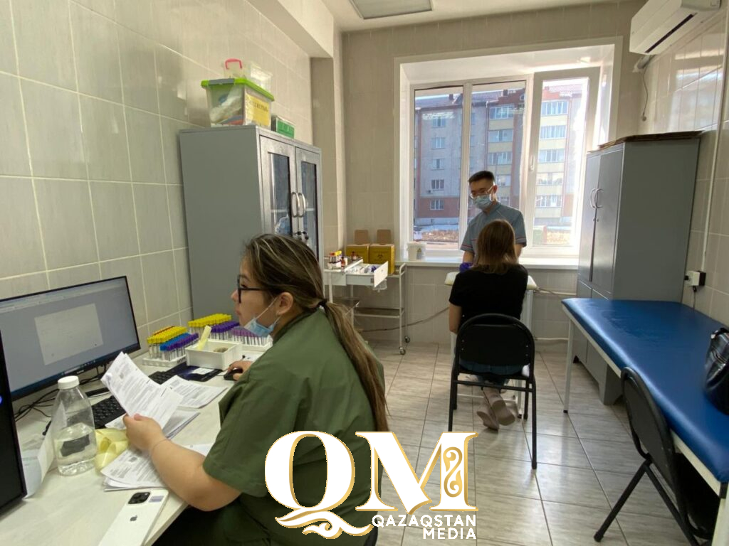 Жители микрорайона Береке наконец-то начали получать больше медицинской помощи рядом с домом. Поликлиника, которую ждали несколько лет, постепенно «оживает»