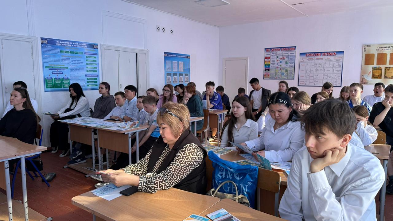СҚО-да ауыл оқушыларына арналған «Мамандық керуені» өтіп жатыр