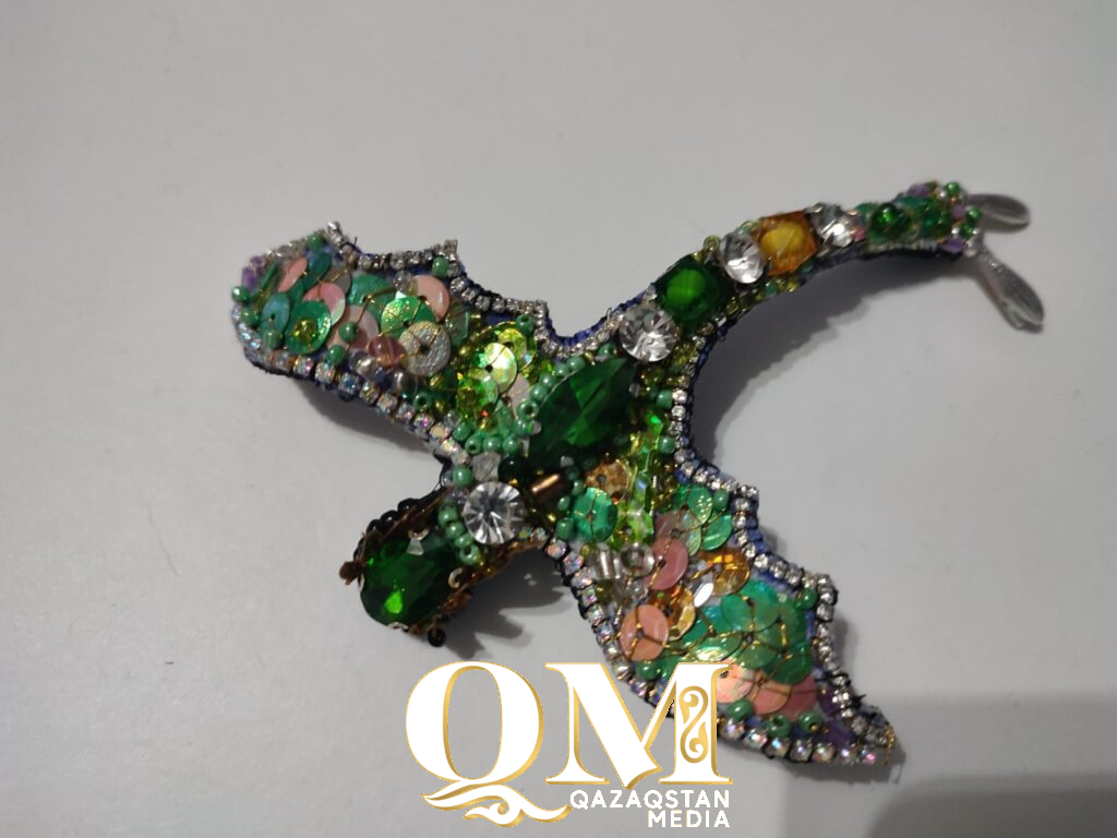 Магия в миниатюре: броши-обереги создает психолог Светлана Мироненко из Петропавловска