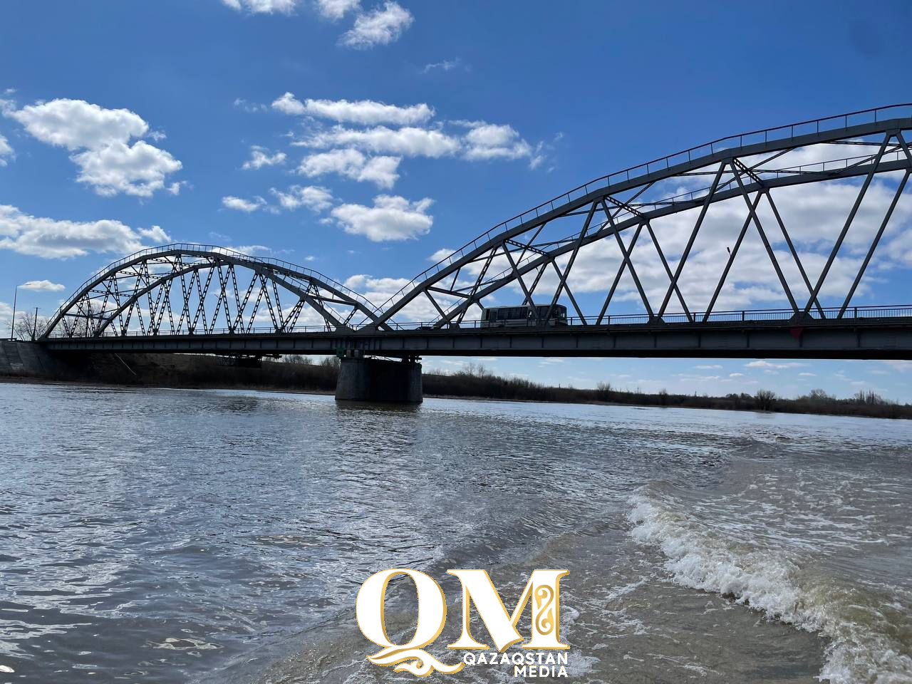 Первая волна отступает: уровень Ишима в Петропавловске пошел на спад