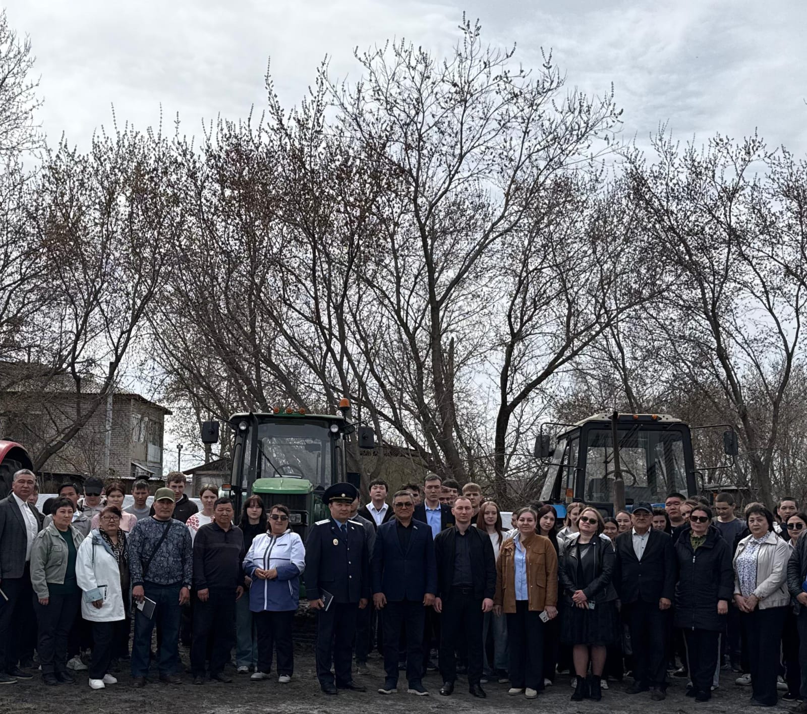 Ауылдағы заң мен тәртіп-қауіпсіздік пен жауапкершілік, еңбек және даму кепілі!