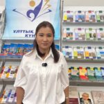 Более 20 лет хранит мудрость книг библиотекарь  из Уалихановского района Жанаргуль Мушелбайкызы