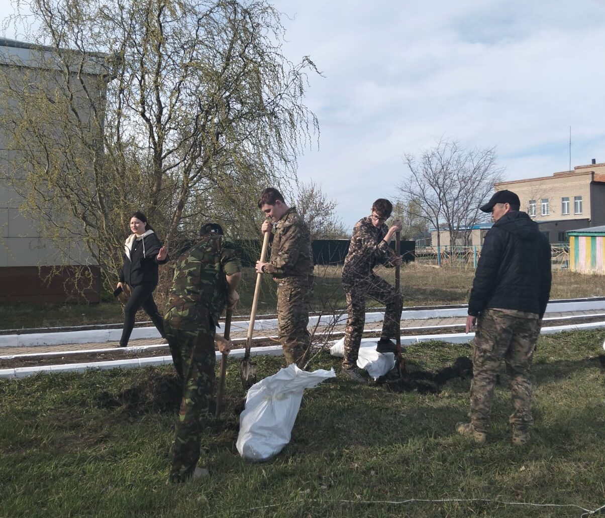 «Таза Қазақстан»: Тайынша ауданында бір күнде мың жарым ағаш отырғызылды