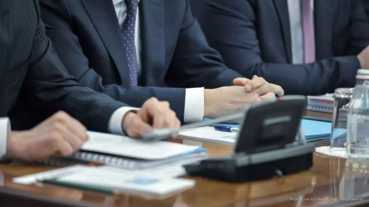 СҚО-да жұмыс уақытынан тыс еңбек еткен мемлекеттік қызметшілерге өтемақы төленді