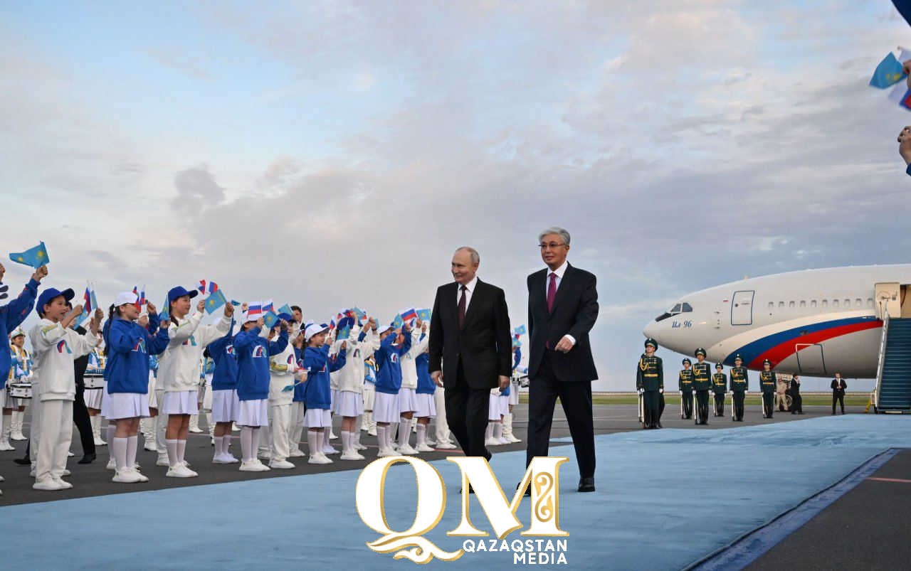 Президент Қасым-Жомарт Тоқаев мәртебелі мейманды елорда әуежайында қарсы алды