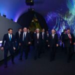 ЕАЭО-ға мүше мемлекеттер басшылары Еуразия экономикалық форумы аясындағы көрмені тамашалады