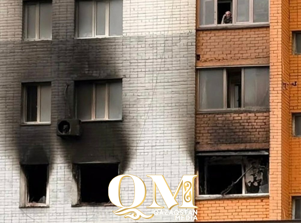 Женщина с тяжелыми ожогами попала в реанимацию после пожара в многоэтажке Петропавловска
