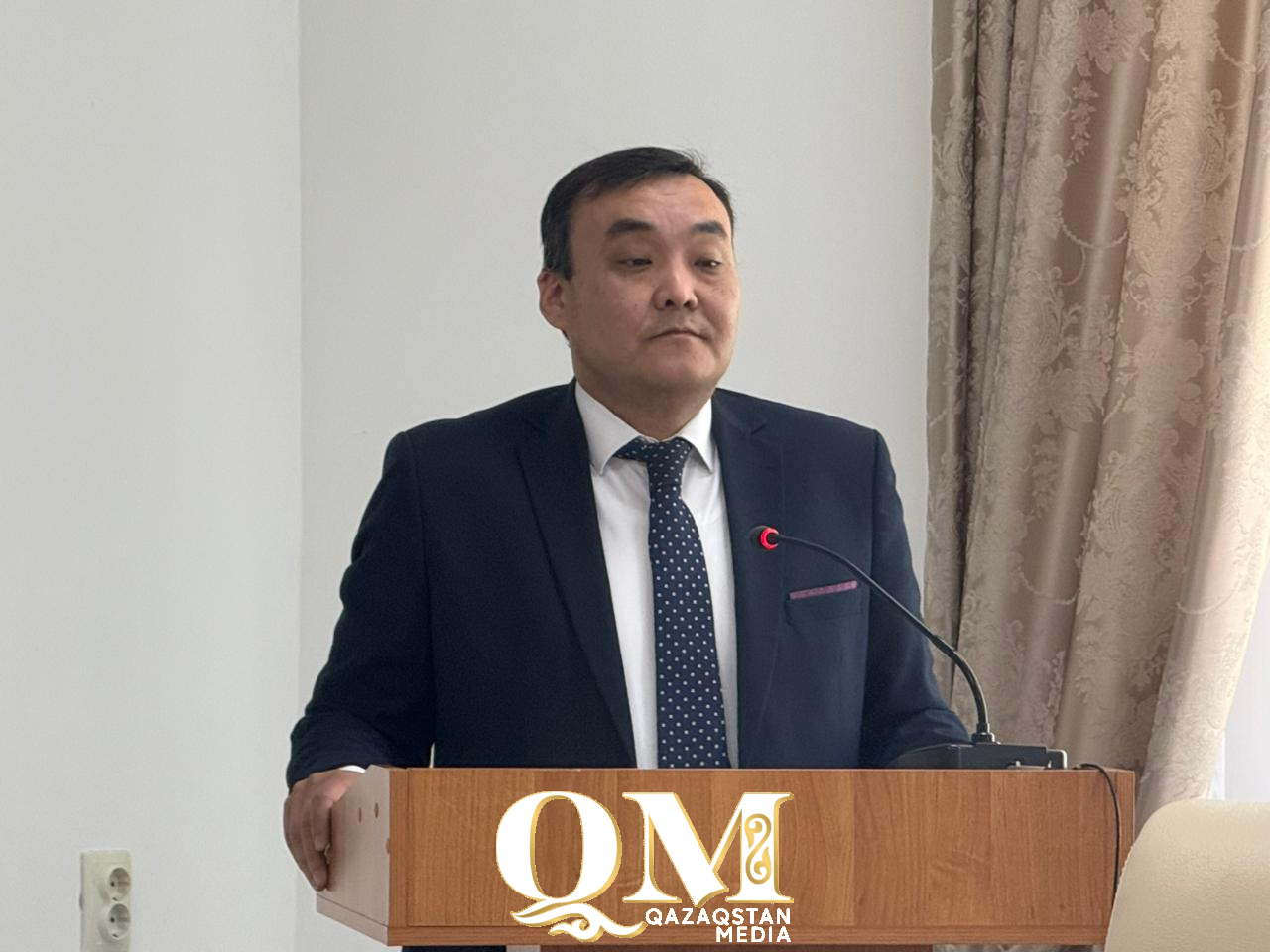 Сотрудницу отдела ЖКХ Кызылжарского района поддержали на Совете по этике 