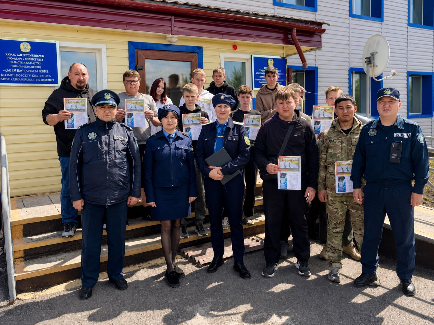 Школьников СКО учили выживать на дорогах