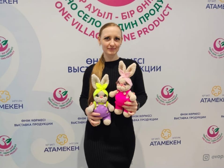 Плюшевых друзей для детей и взрослых создает Виктория Дементьева из Петропавловска
