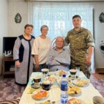 С 93-летием труженика тыла поздравили гвардейцы Петропавловска