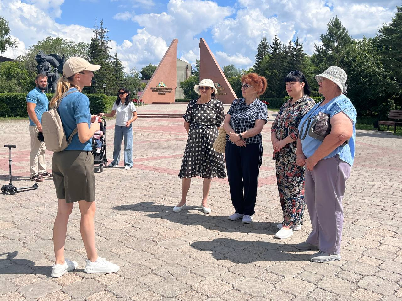 Пешие экскурсии по улице Конституции Казахстана проводят в Петропавловске