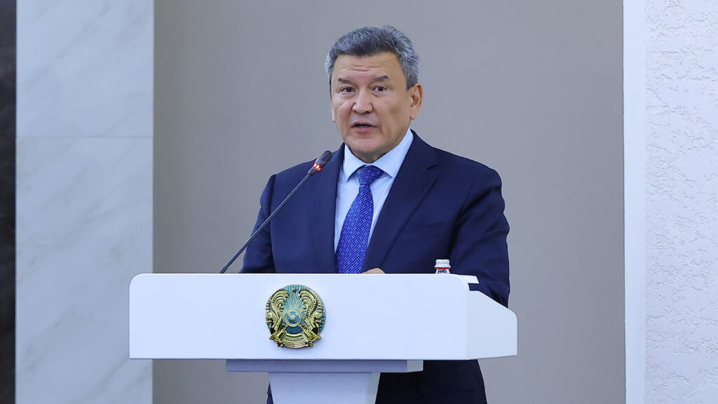 Премьер-министр Казахстана Олжас Бектенов встретился с североказахстанцами