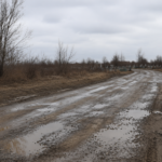 Дорогу к старому кладбищу в Рабочем поселке Петропавловска заасфальтируют